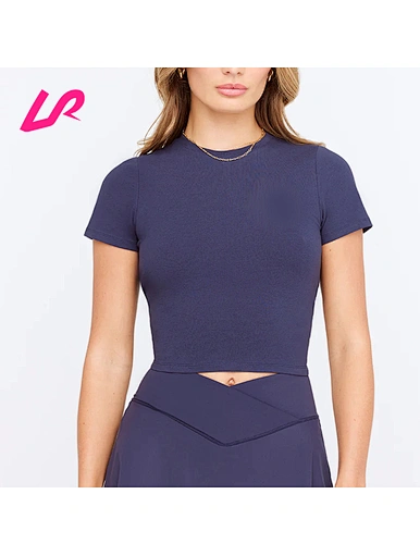 Upgrade your casual style with our crop fit t shirt. Shop now for a range of sizes and colors to elevate your wardrobe with our crop fit t shirt.
